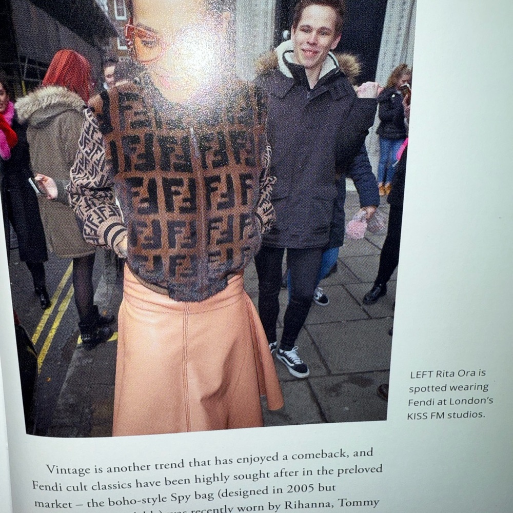 Little Book of fashion Fendi designer luxury brand the story of iconic house - Picture 5 of 9